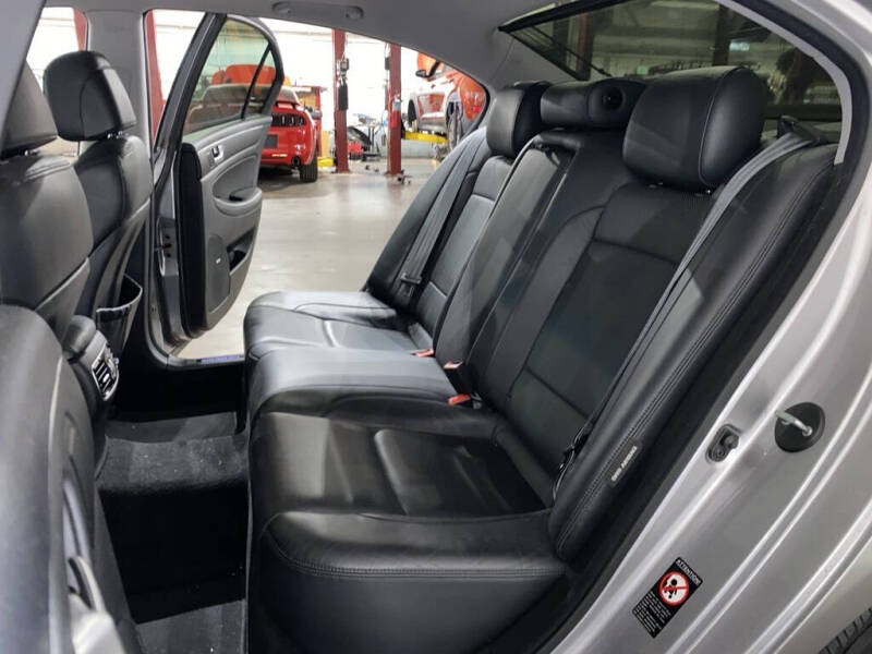 2012 Hyundai Genesis 5.0L R-Spec