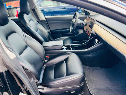 2019 Tesla Model 3 Long Range