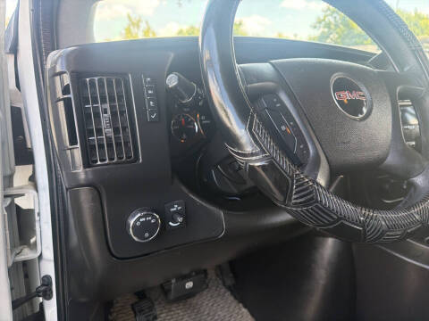 2018 GMC Savana 2500