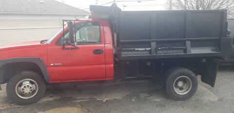 2005 Chevrolet Silverado 3500 for sale at Plum Auto Works Inc in Newburyport MA