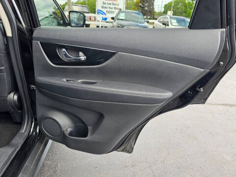 2017 Nissan Rogue SL