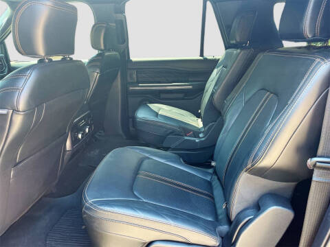 2022 Ford Expedition MAX Platinum