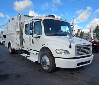 2014 Freightliner M2 106