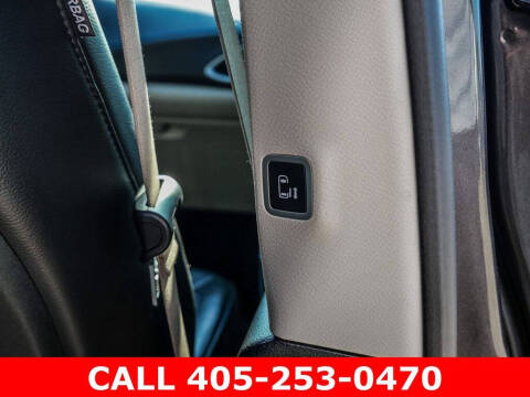 2021 Chrysler Pacifica Hybrid Touring L