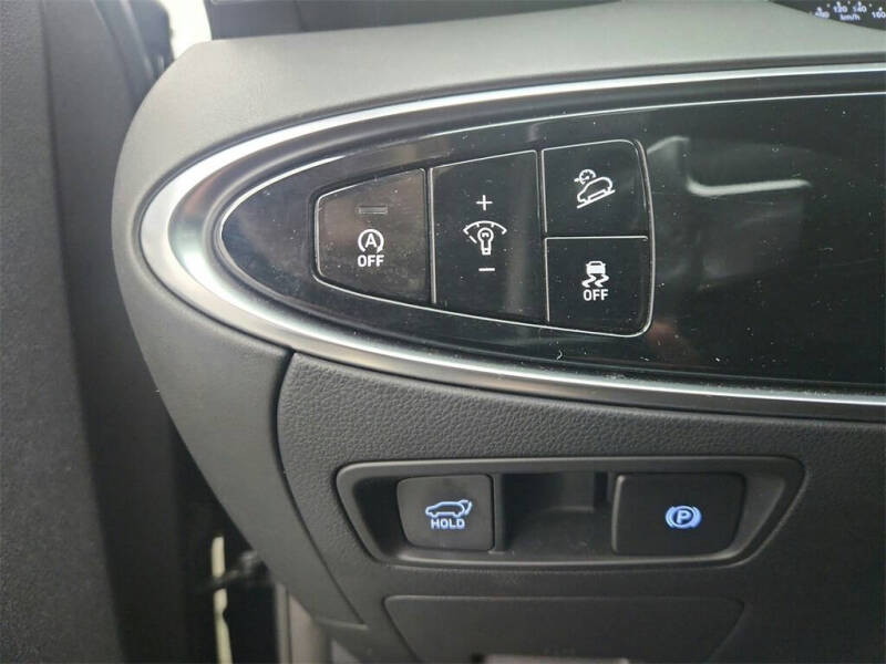 2022 Genesis GV70 2.5T Standard