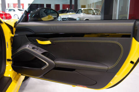 2020 Porsche 718 Cayman