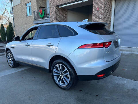 2019 Jaguar F-PACE 25t Premium