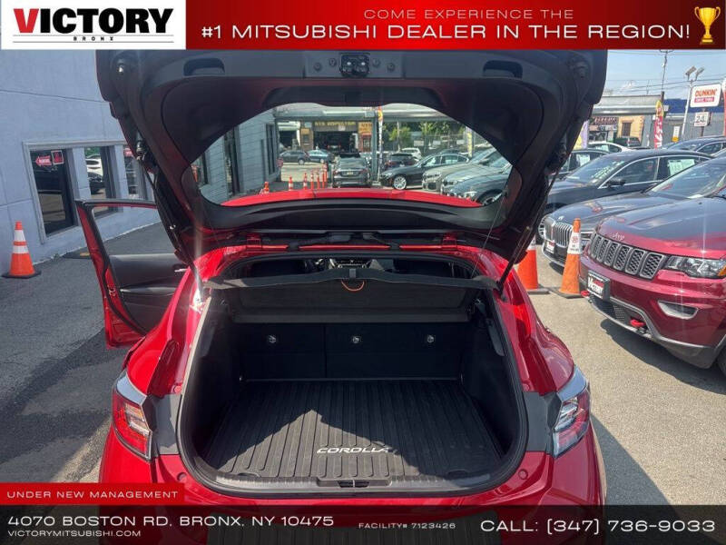 2021 Toyota Corolla Hatchback SE