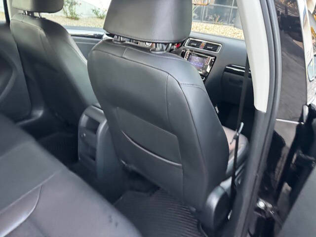 2017 Volkswagen Jetta 1.8T SEL