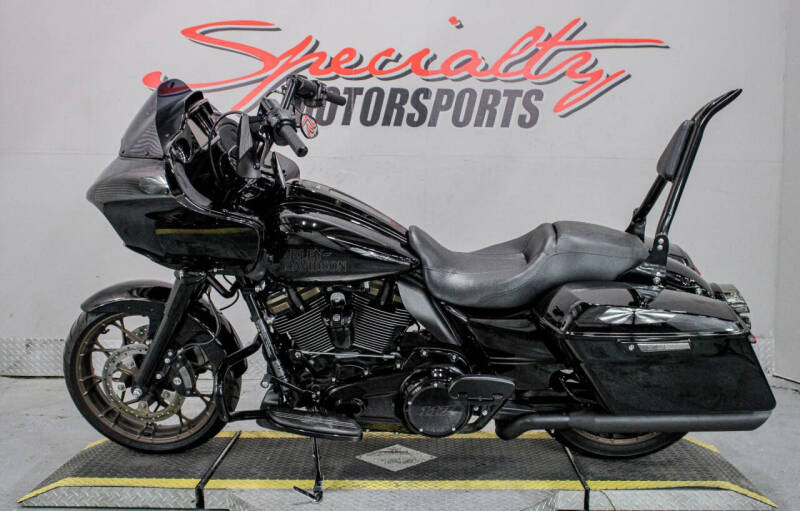 2022 Harley-Davidson Road Glide ST