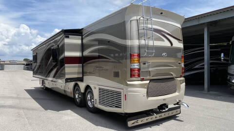 2013 Freightliner XCM Chassis