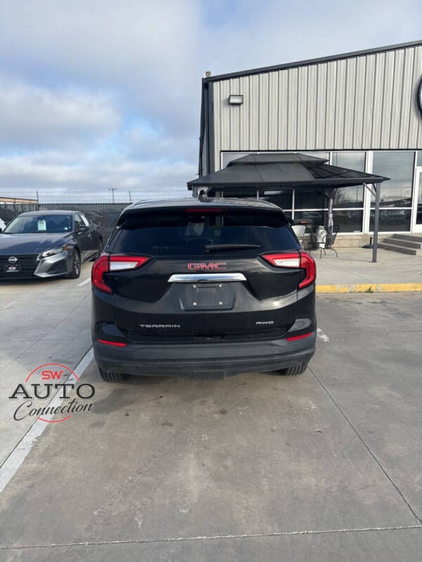 2024 GMC Terrain SLE