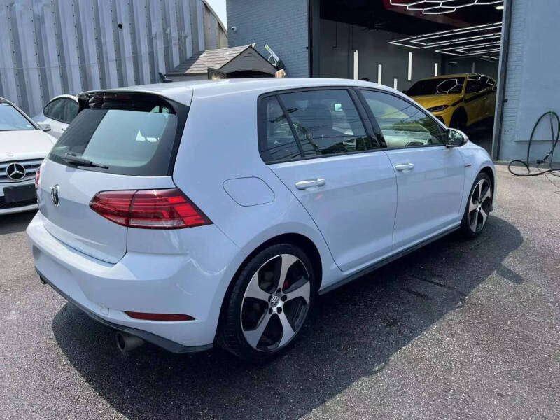 2018 Volkswagen Golf GTI
