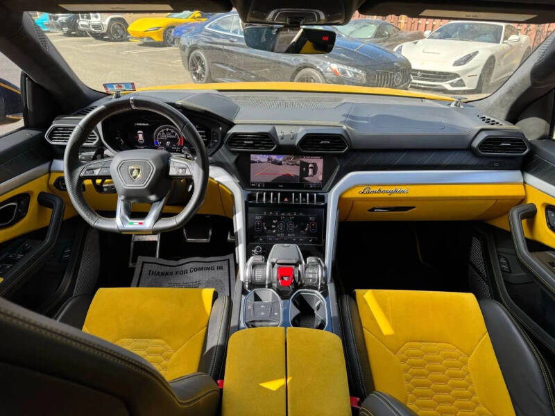 2019 Lamborghini Urus