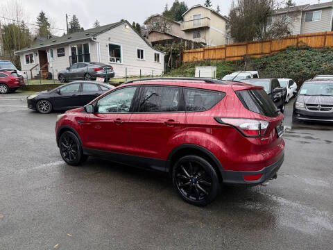 2018 Ford Escape SE