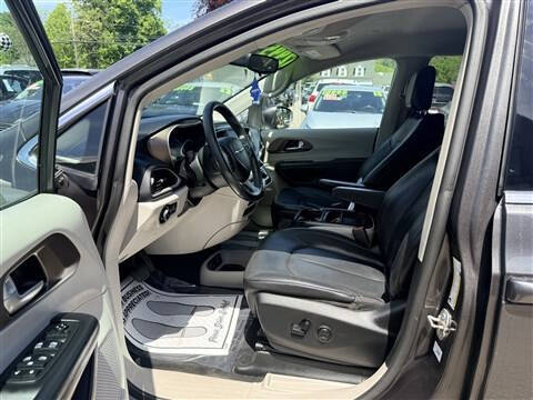 2018 Chrysler Pacifica Touring L