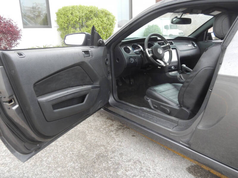 2014 Ford Mustang V6 Premium