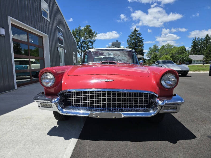 1957 Ford Thunderbird