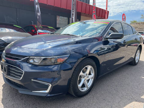 2018 Chevrolet Malibu for sale at Duke City Auto LLC in Gallup NM