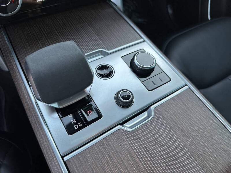 2023 Land Rover Range Rover P530 Autobiography