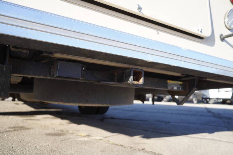 2018  Forest River  Coachmen Leprechaun