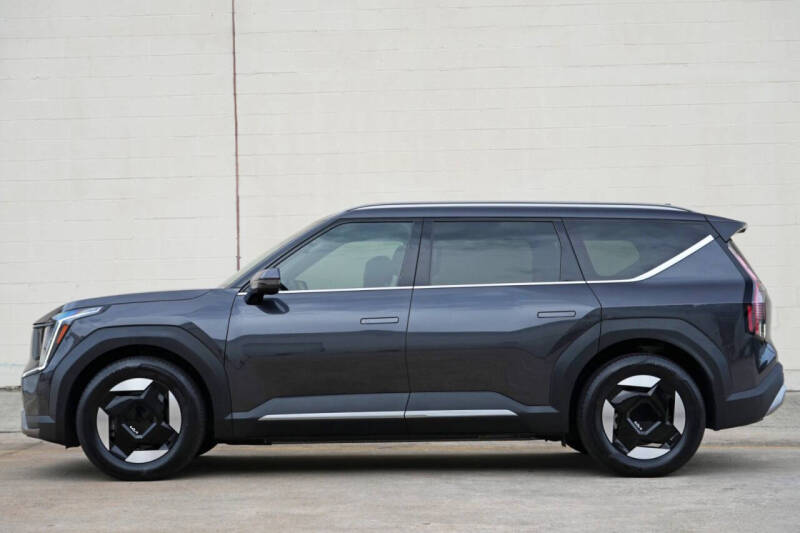 2024 Kia EV9 Wind
