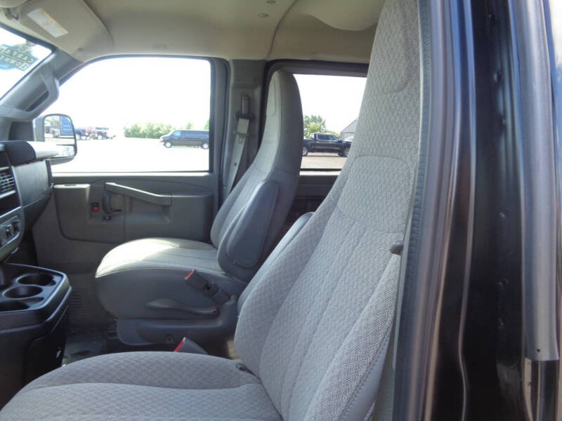 2018 Chevrolet Express LS 2500