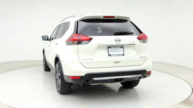 2020 Nissan Rogue
