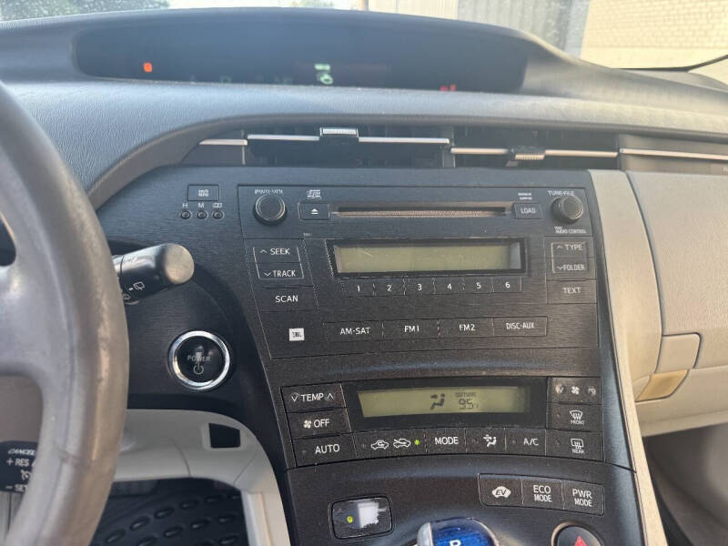 2010 Toyota Prius IV