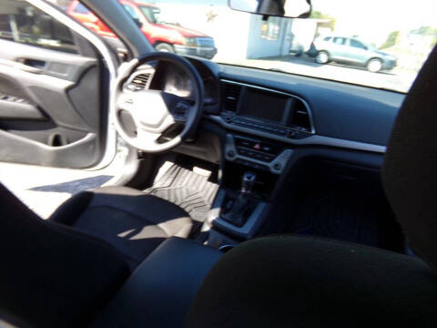 2018 Hyundai Elantra