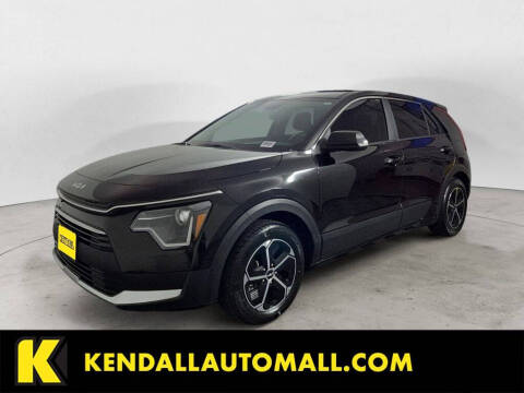 2023 Kia Niro LX