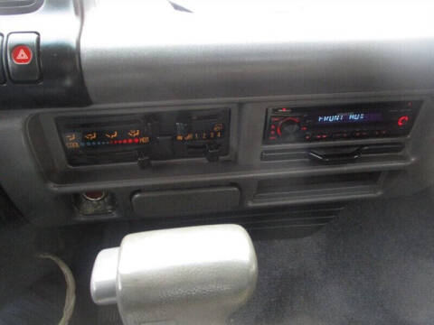 1998 Isuzu NPR