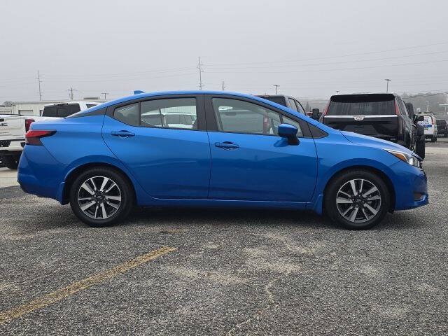 2024 Nissan Versa SV