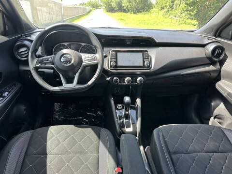 2020 Nissan Kicks S