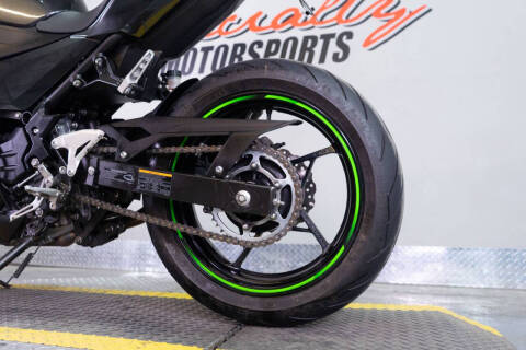 2022 Kawasaki Ninja 400 ABS