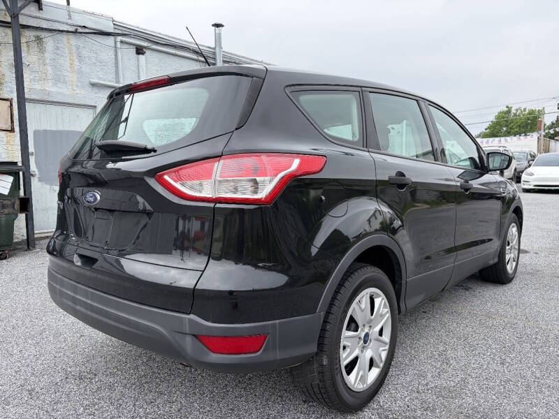 2014 Ford Escape S