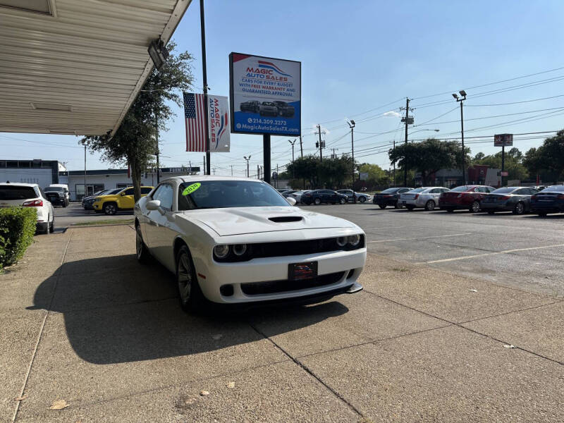 2020 Dodge Challenger SXT