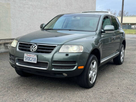 2005 Volkswagen Touareg for sale at JENIN CARZ in San Leandro CA