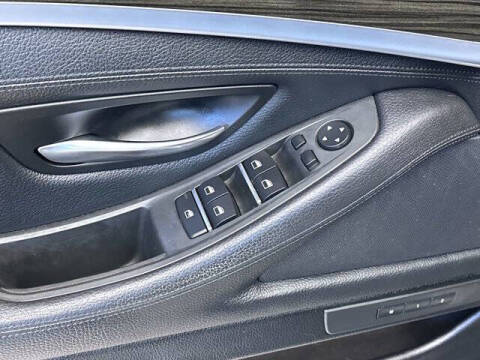 2013 BMW 5 Series 528i xDrive