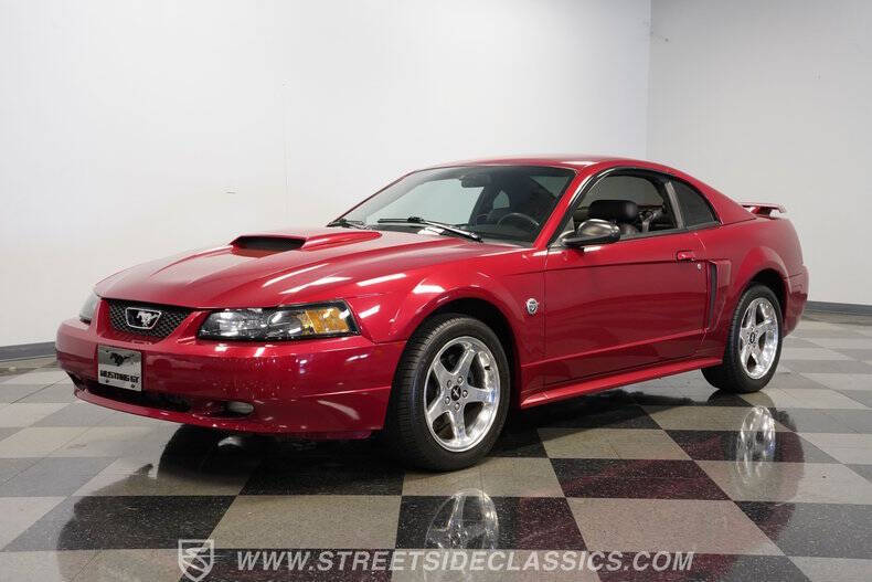 2004 Ford Mustang GT Deluxe