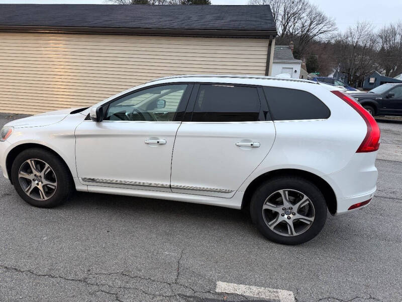 2015 Volvo XC60 T6 Premier Plus