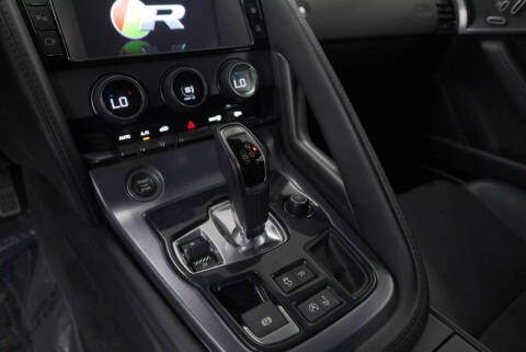 2018 Jaguar F-TYPE R