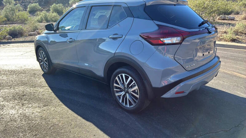 2022 Nissan Kicks SV