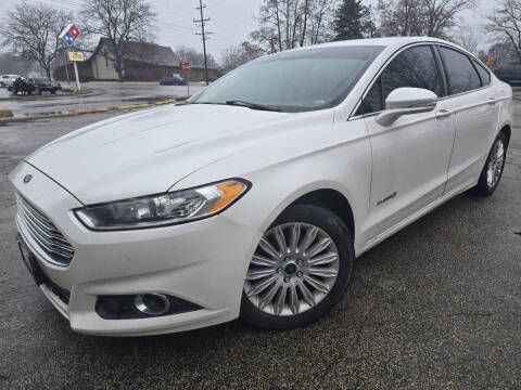 2013 Ford Fusion Hybrid for sale at Car Castle in Zion IL