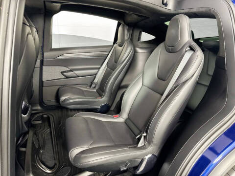 2022 Tesla Model X Plaid