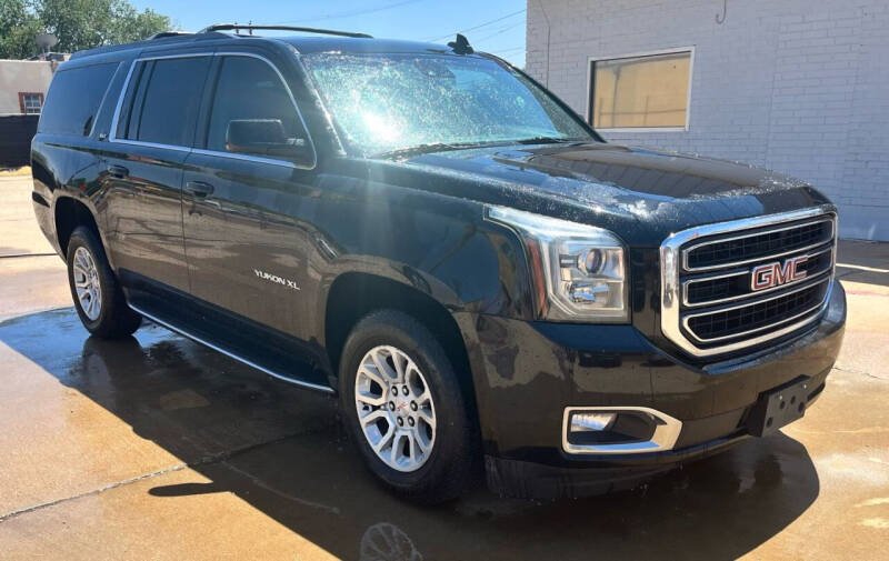 2017 GMC Yukon XL SLT