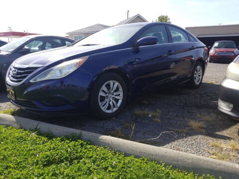 2011 Hyundai Sonata for sale at Golden Crown Auto Sales in Kennewick WA