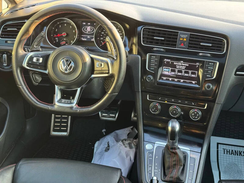 2015 Volkswagen Golf GTI SE