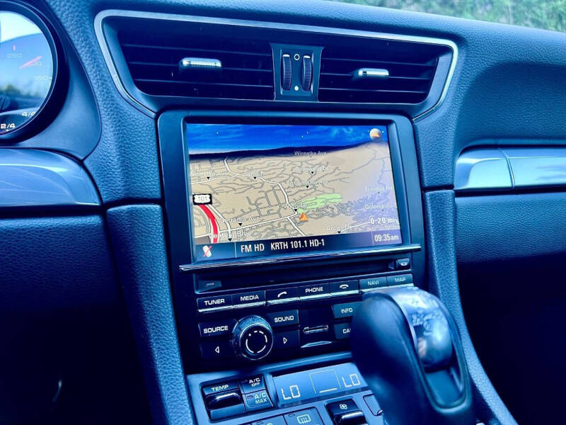 2013 Porsche 911 Carrera