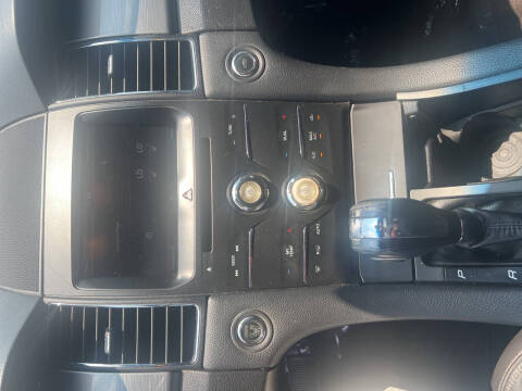 2015 Ford Taurus SEL